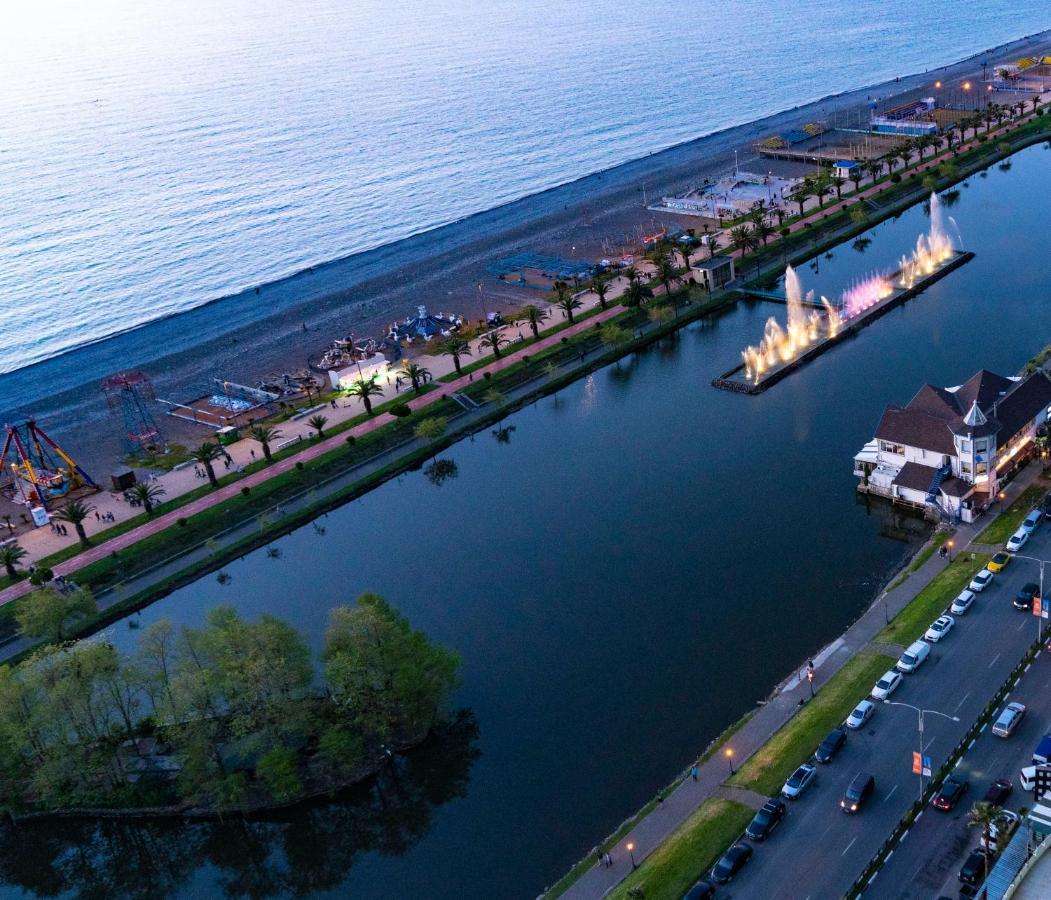 Seaside Resort In New Orbi Twins Batum Dış mekan fotoğraf