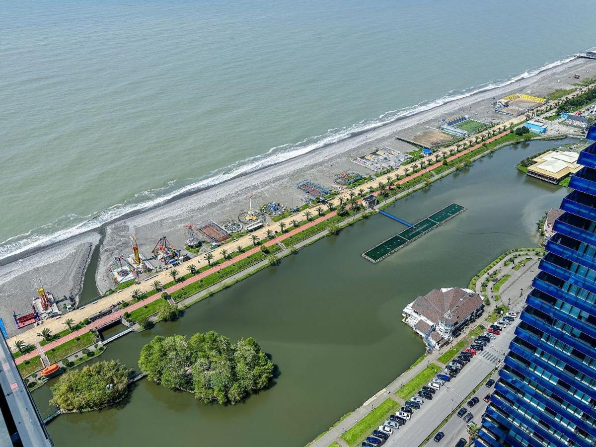 Seaside Resort In New Orbi Twins Batum Dış mekan fotoğraf